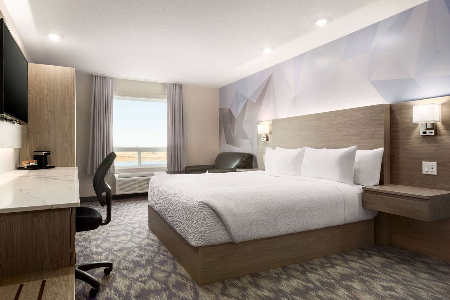 Days Inn by Wyndham Calgary North Balzac 2/15