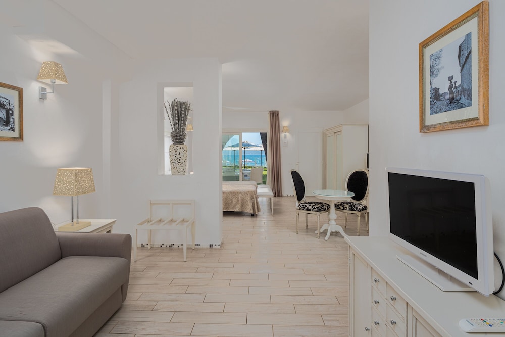 The Pelican Beach Resort & SPA - Adults Only 25/50