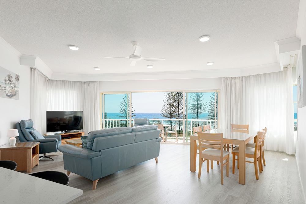 ALEX SEASIDE RESORT 46/65