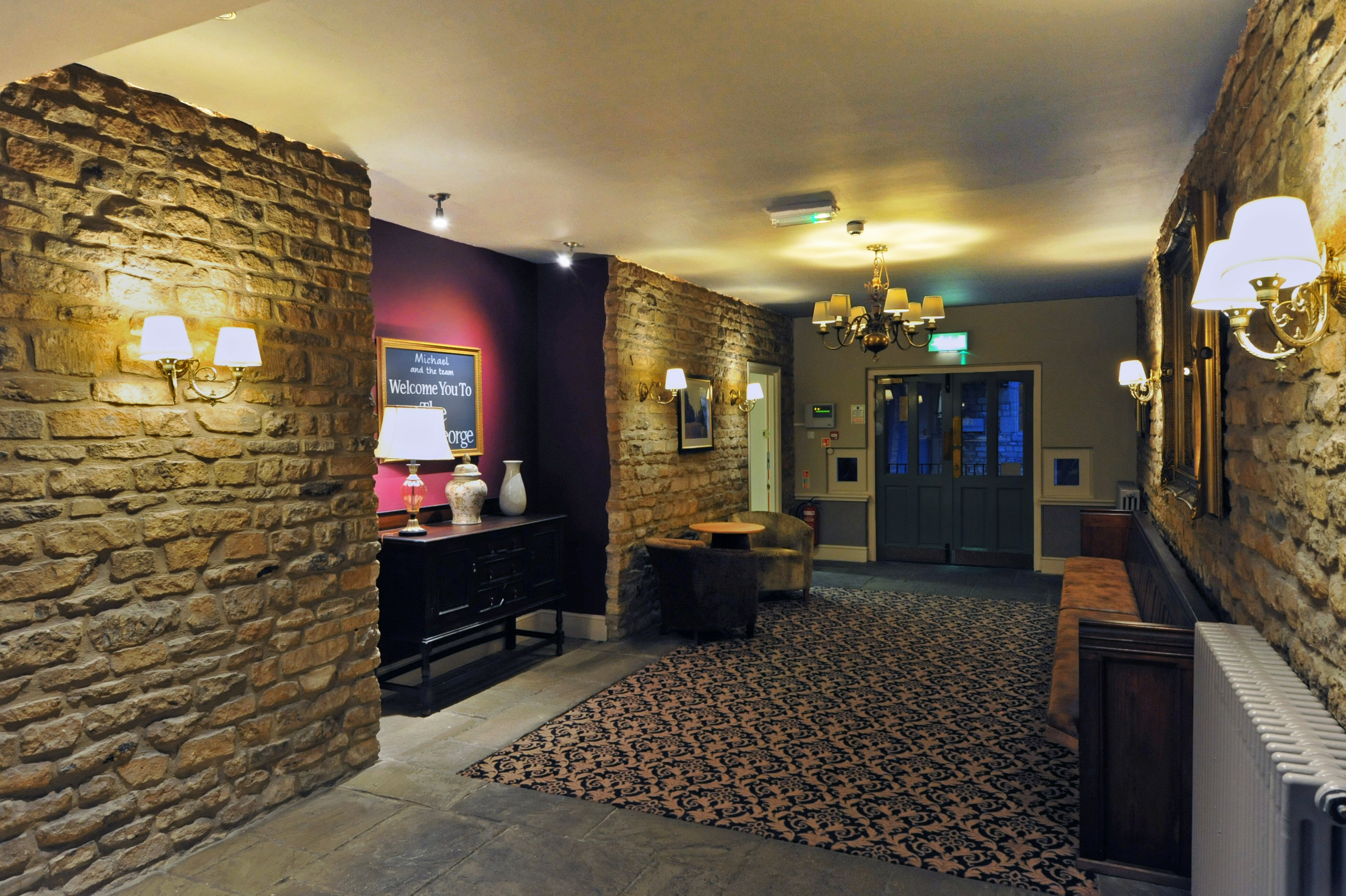 Royal George Hotel 15/32