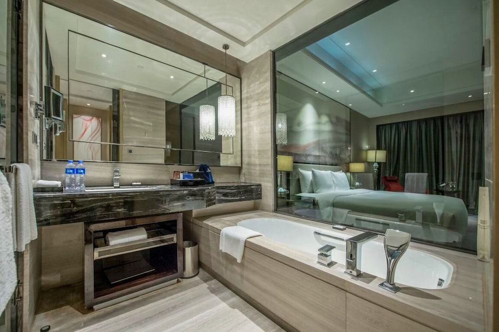 Wanda Realm Wuhan 47/48