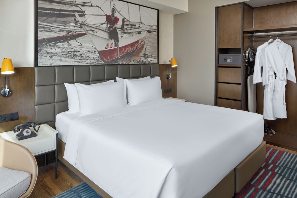 Radisson RED Cebu Mandaue 13/43