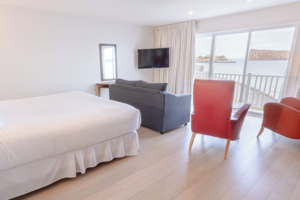 Panoramic, King Bed, Rock View, Sofa