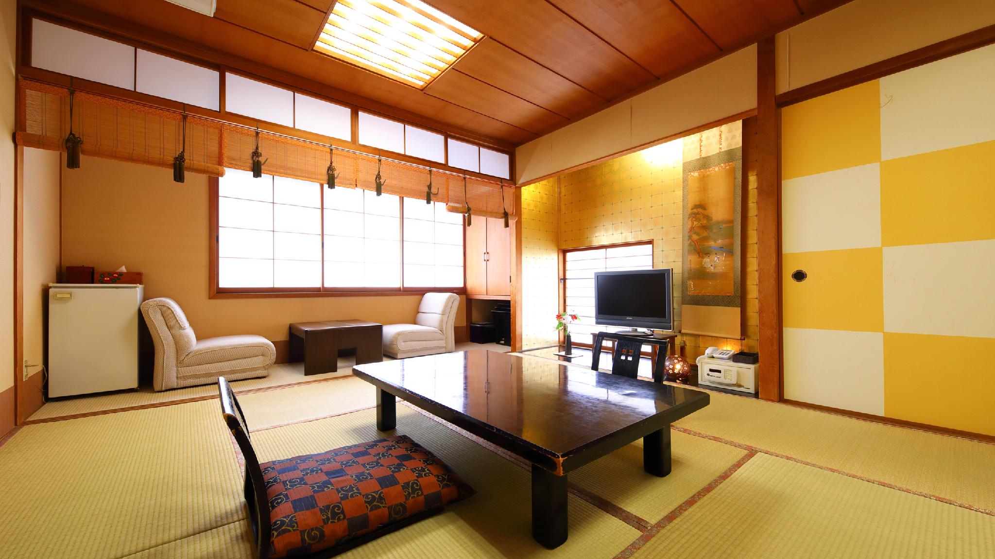 Japanese, Riverside, River View, Indoor Bath