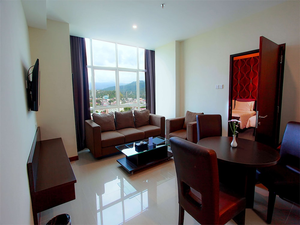 Best Western The Lagoon Hotel 40/45