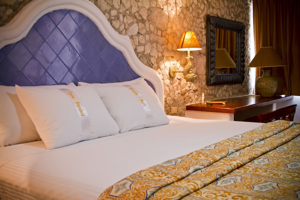 Casa Del Mar Cozumel Hotel And Dive Resort 35/75