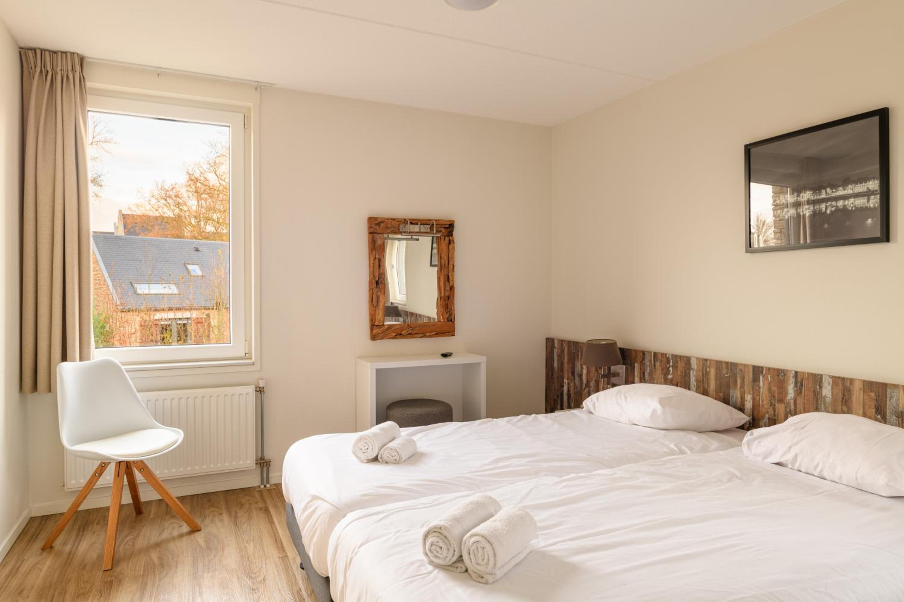 5 Bedrooms, House, Sauna