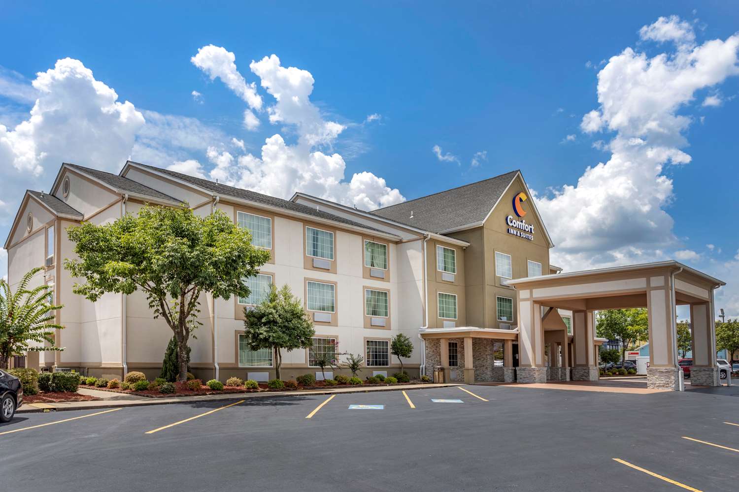 Comfort Inn Suites North Little Rock Jfk Blvd 13/14