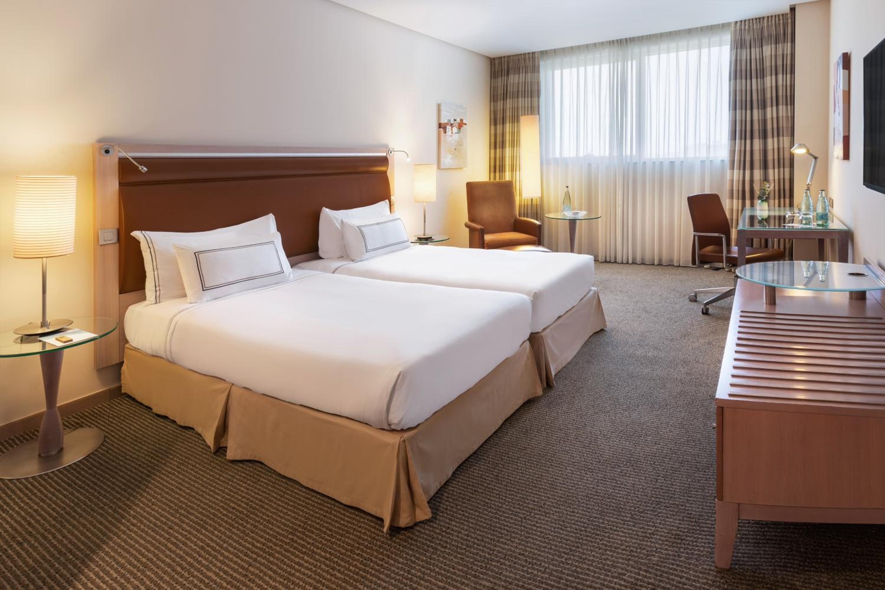 Melia, Single Bed