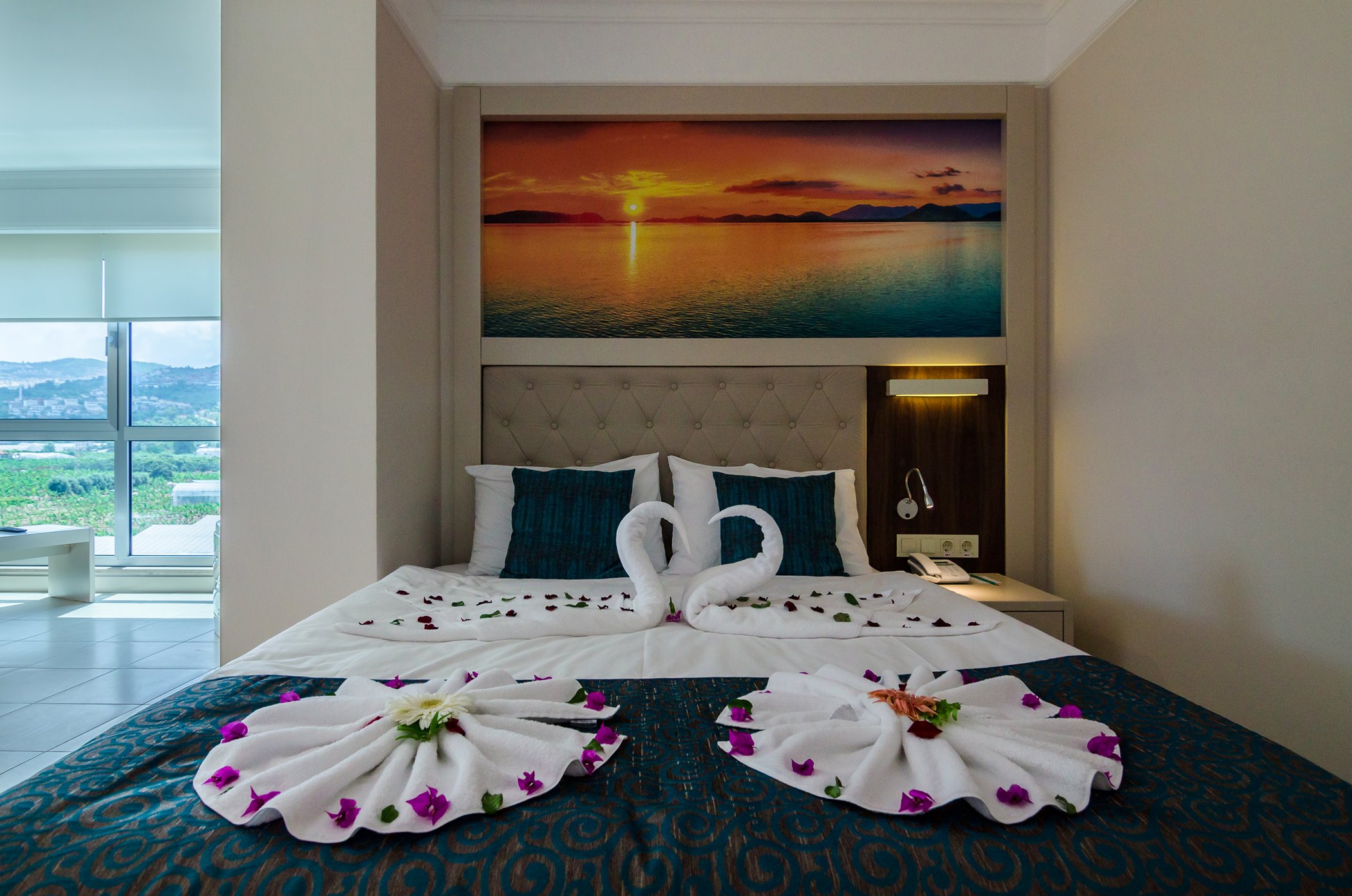 ROOM, SINGLE, DOUBLE BED, LAND VIEW