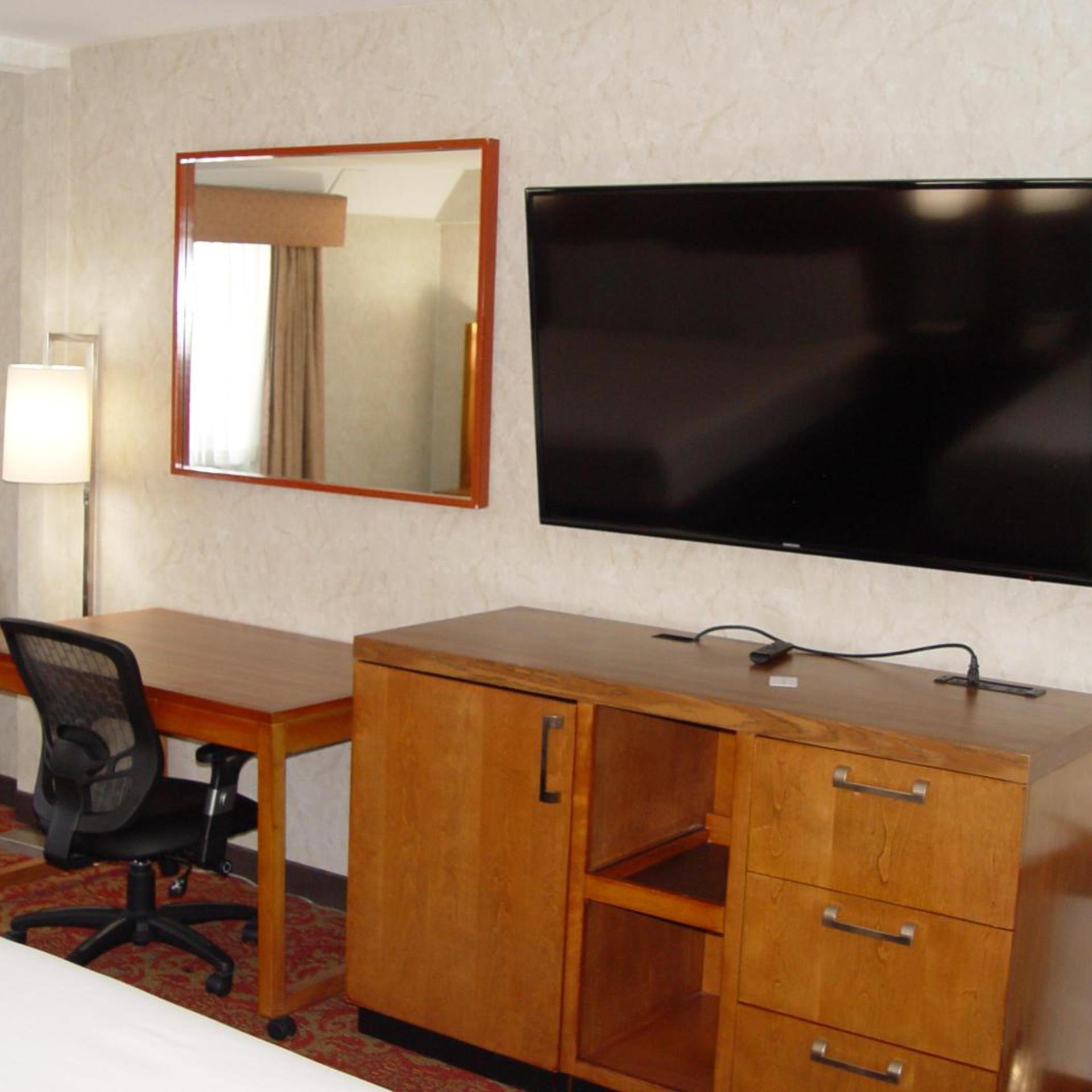 SureStay by Best Western Bakersfield Central 60/60