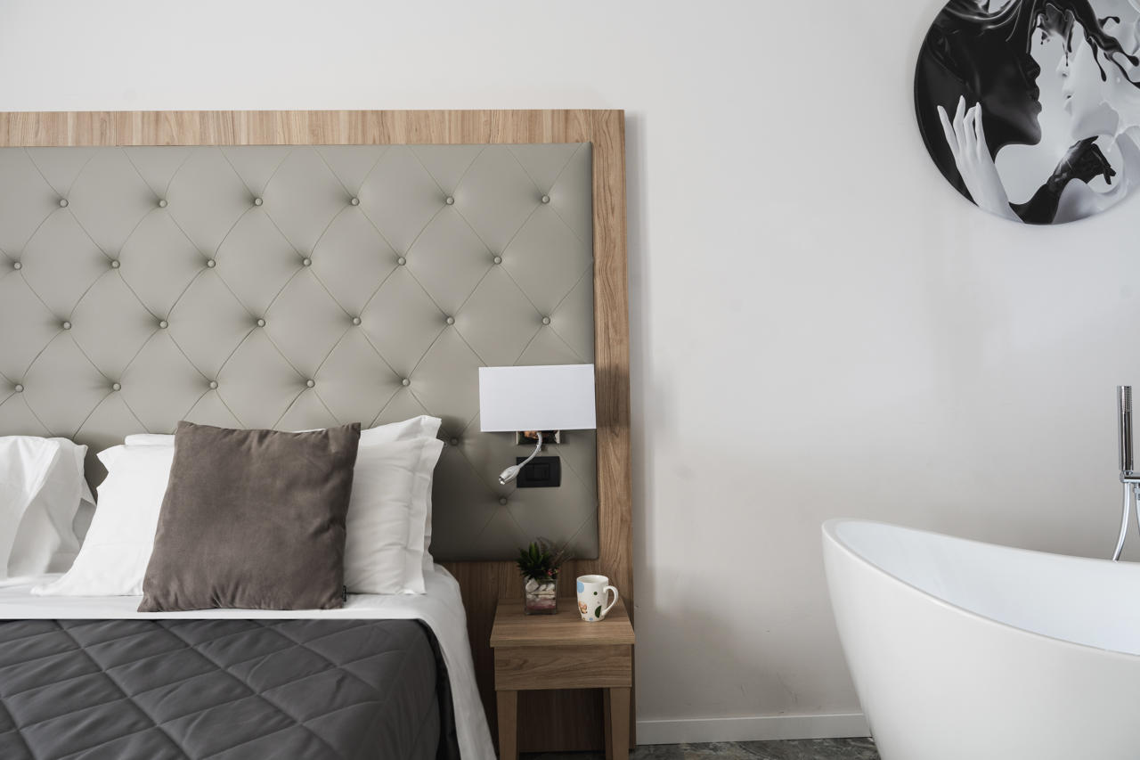 Hotel Re Enzo 102/102