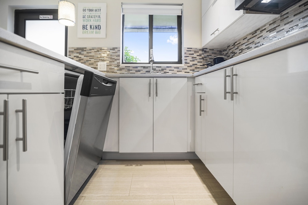Alani Bay Deluxe Condos Fort Lauderdale 18/50