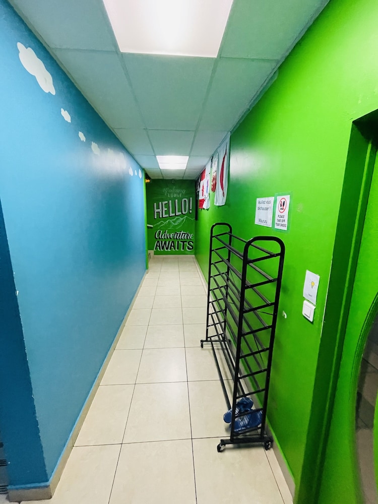 Mahana Lodge Hostel & Backpacker 39/69