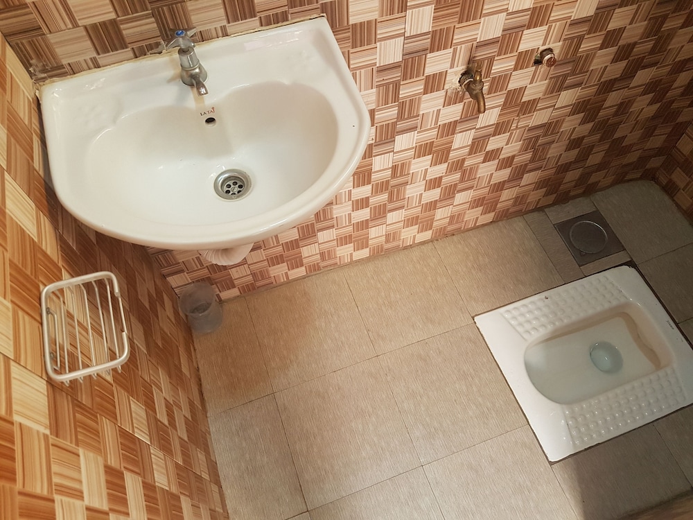 Co Msasani Guest House 16/19