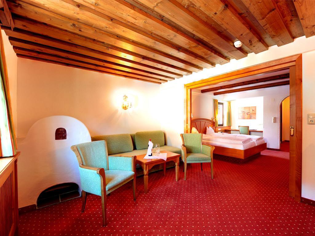 HOTEL ARLBERG 24/29