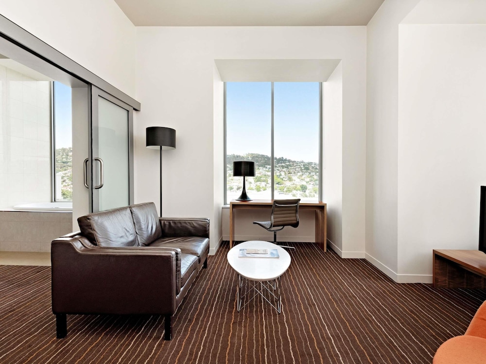 Mantra Charles Hotel Launceston 46/67