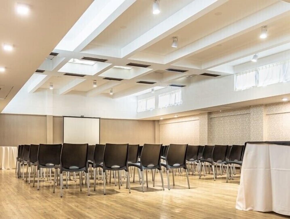 Sarum Hotel Design 43/50