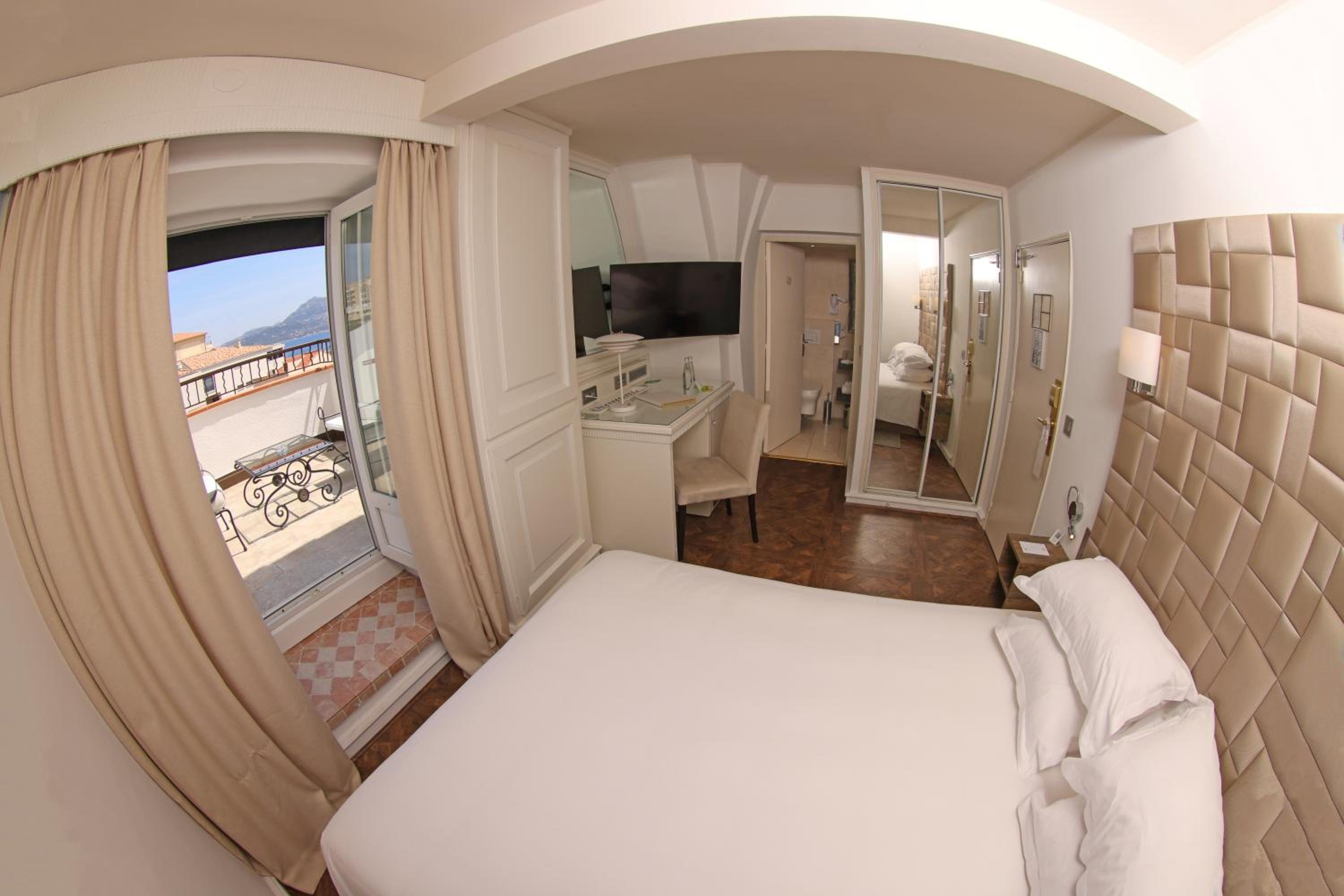 Room, Citadel and Sea View, Terrace