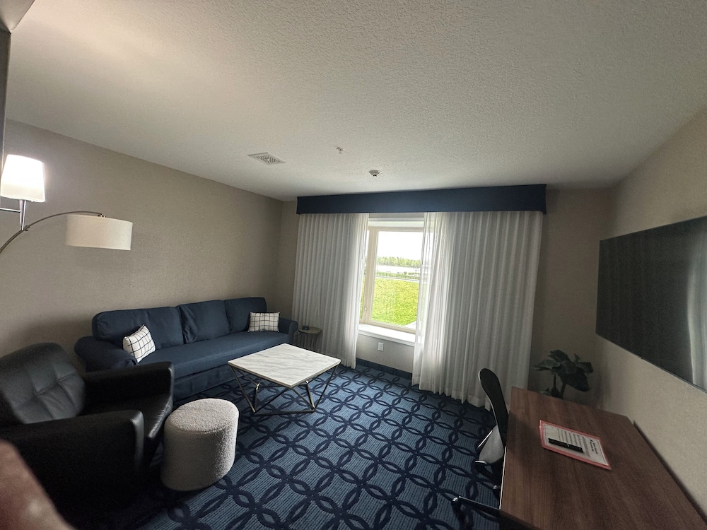 Riverside Inn 21/60