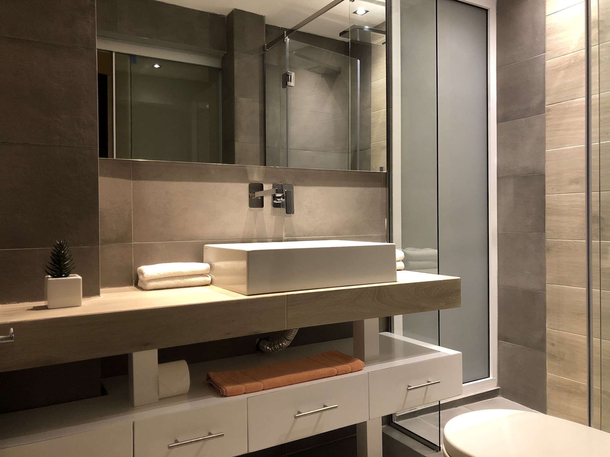 1 BEDROOM, PREMIER, STUDIO, SUITE, PARTIAL SEA VIEW, HOT TUB