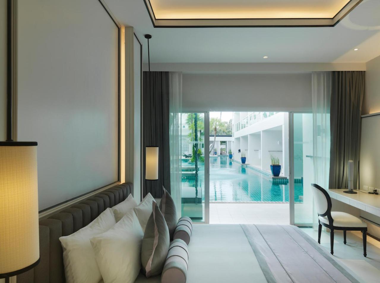 Deluxe, Double Bed, Pool Access