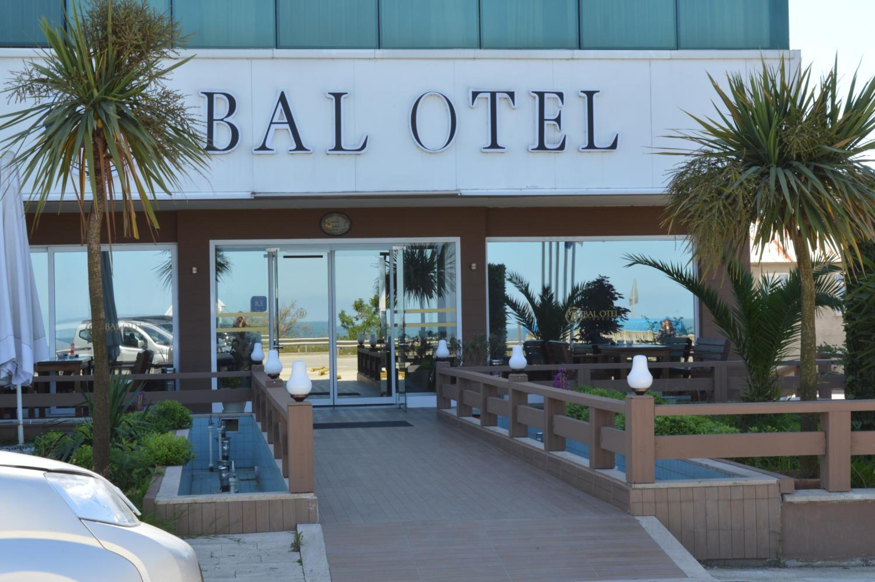 Bal Otel 2/35