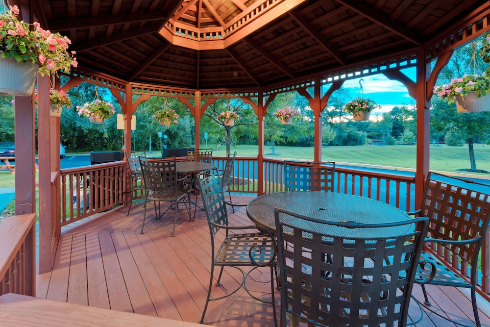 Sonesta Simply Suites Nanuet 5/23