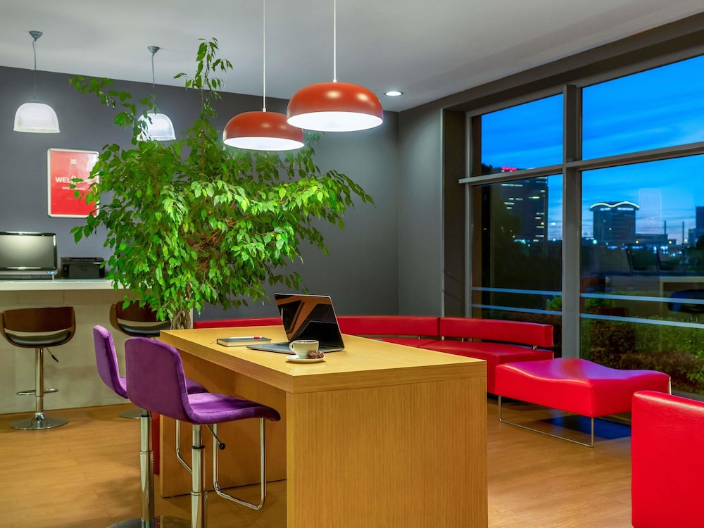 Ibis Bursa 37/68