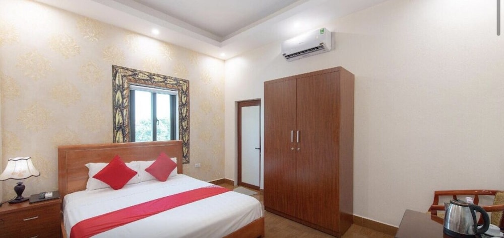 Luxury Airport Hotel & Spa 10/22