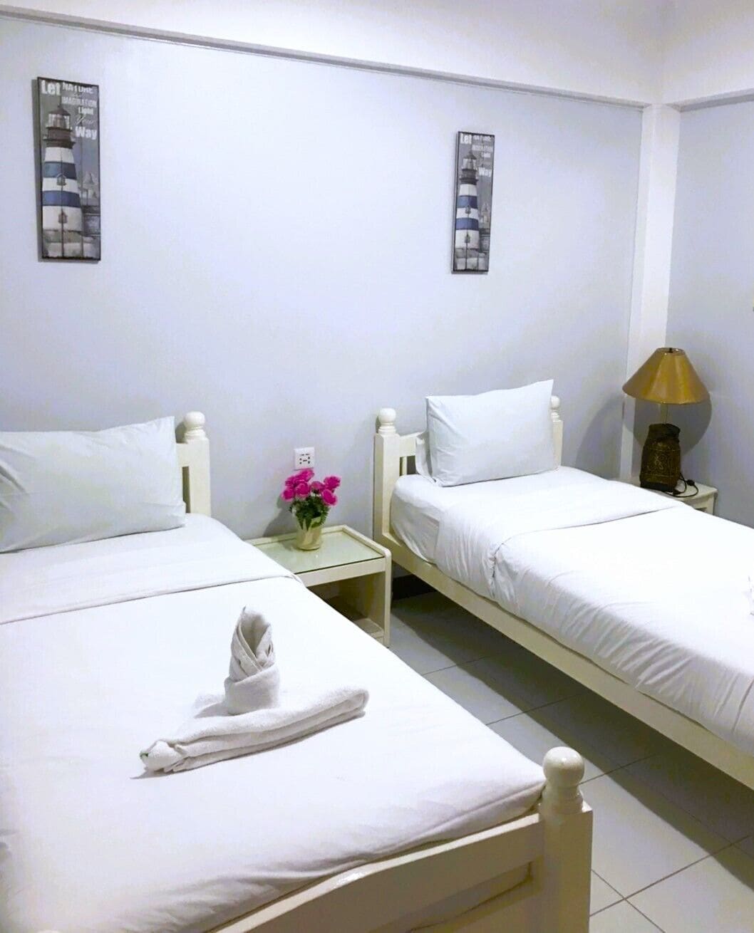 STANDARD, TWIN BEDS