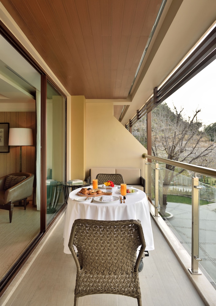 Jw Marriott Mussoorie Walnut Grove Resort Spa 26/52