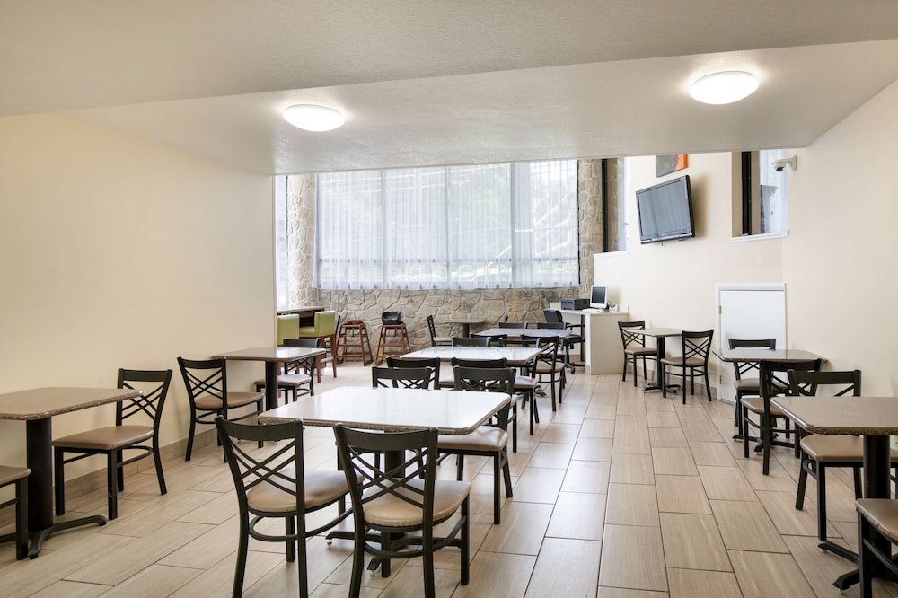 Surestay Plus Hotel By Best Western Gatlinburg 27/30