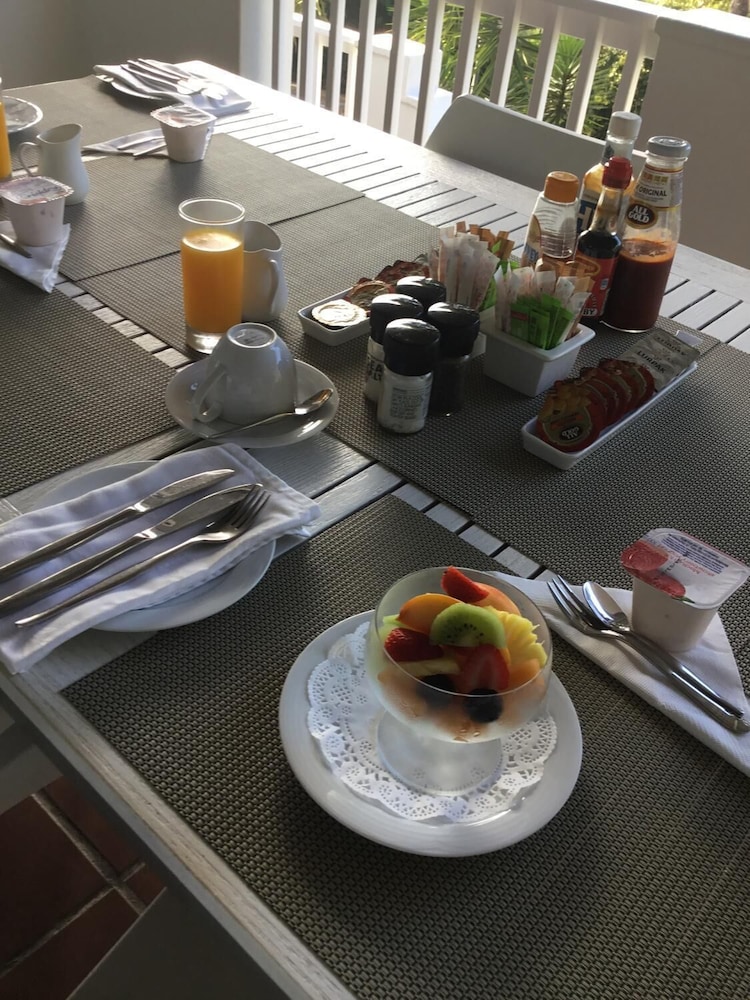 South Villa Guesthouse 26/46