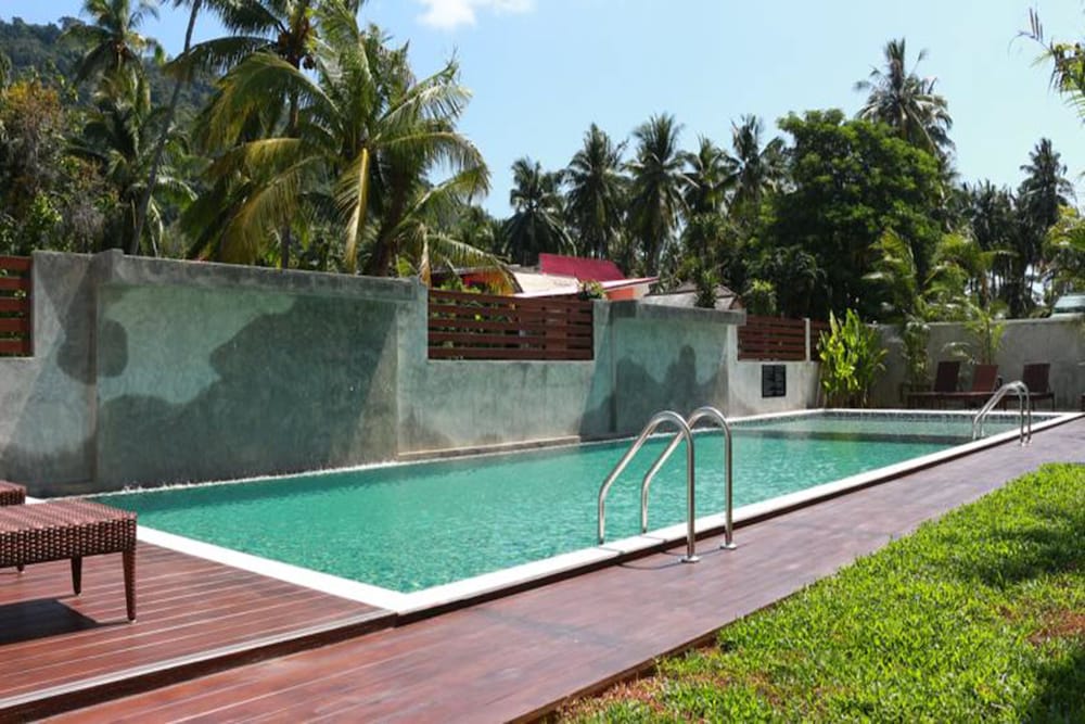 Crystal Lamai Hotel 25/50