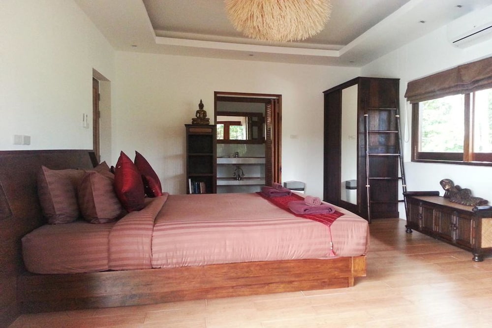Tropical Season Villa Resort 23/34