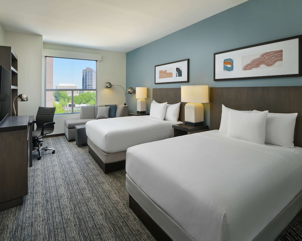 Hyatt House Atlanta Downtown 11/50