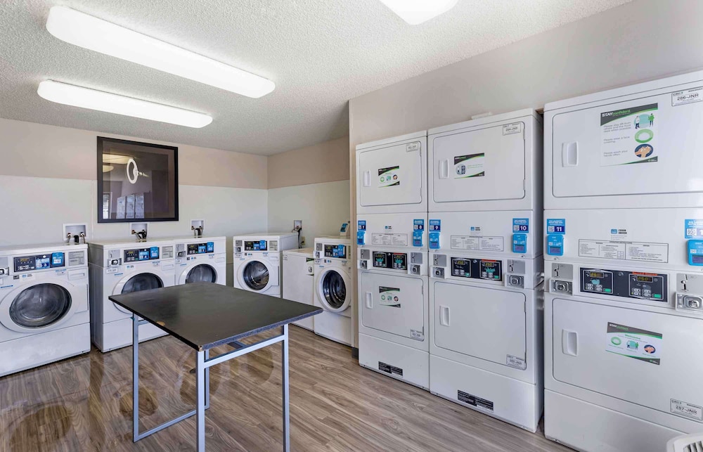 Extended Stay America Select Suites Denver Cherry Creek 41/55