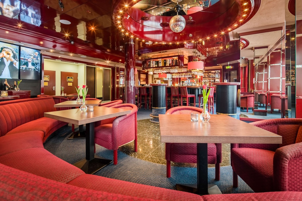 Plaza Hotel Darmstadt 34/46