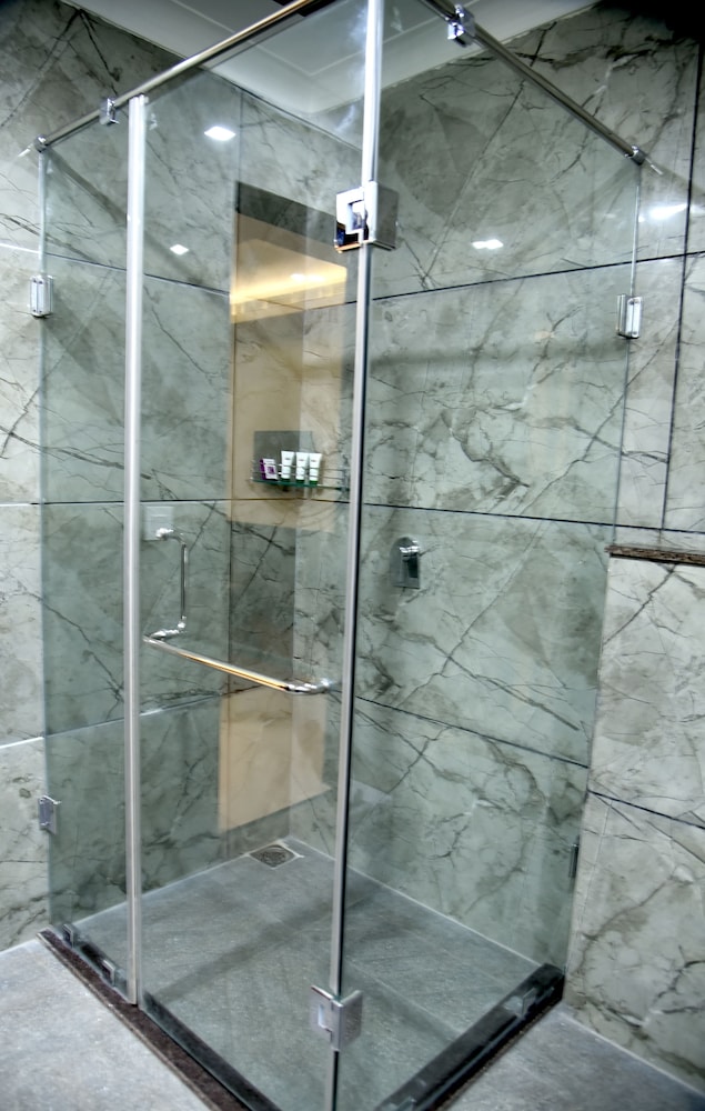 Clarks Inn Suites Katra 27/50