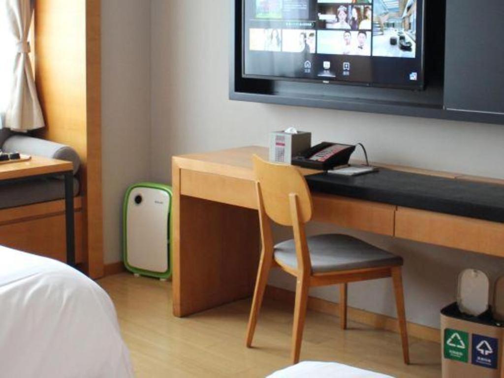 Intercity Hotel Qingdao 11/38