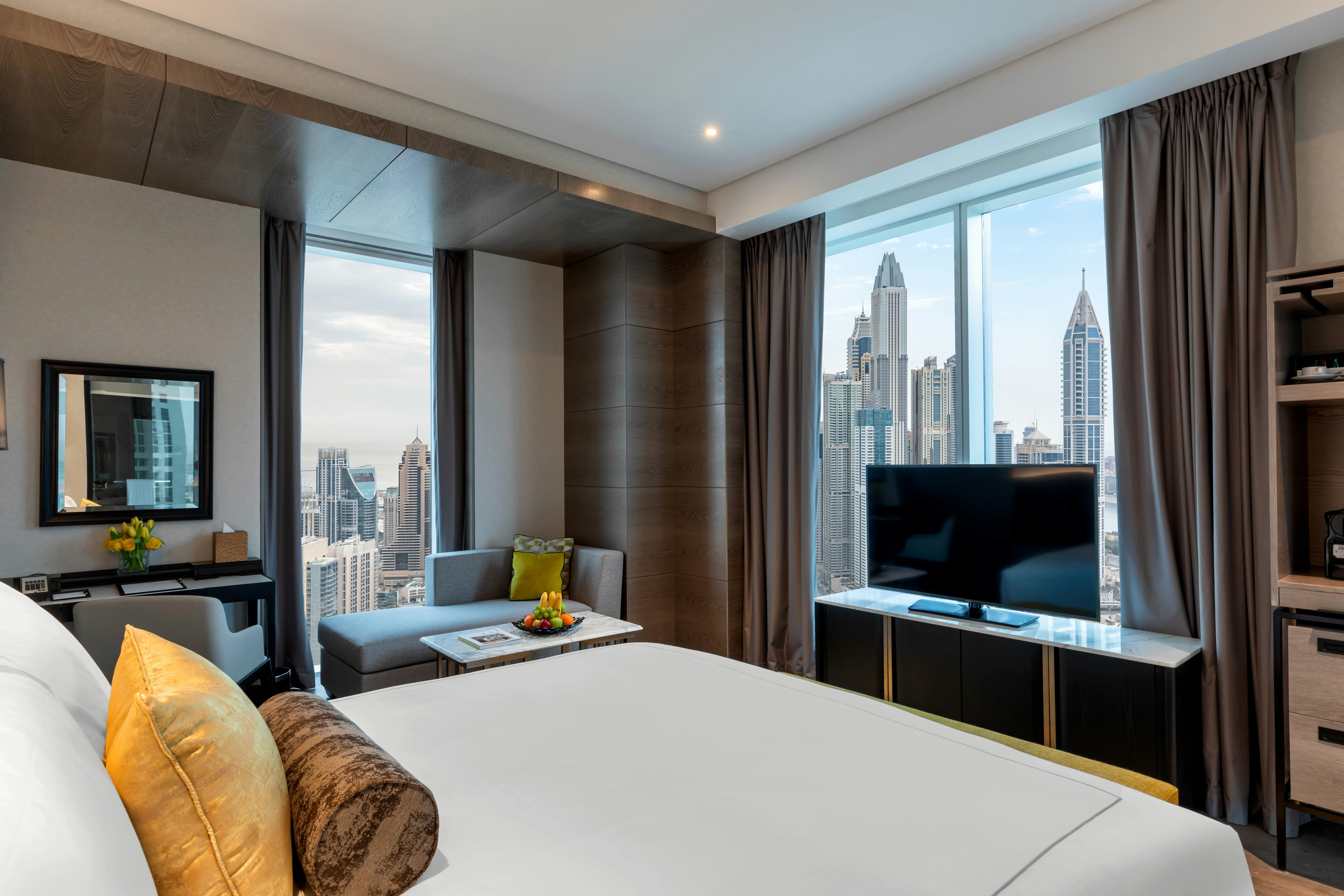 Taj Jumeirah Lakes Towers 20/77