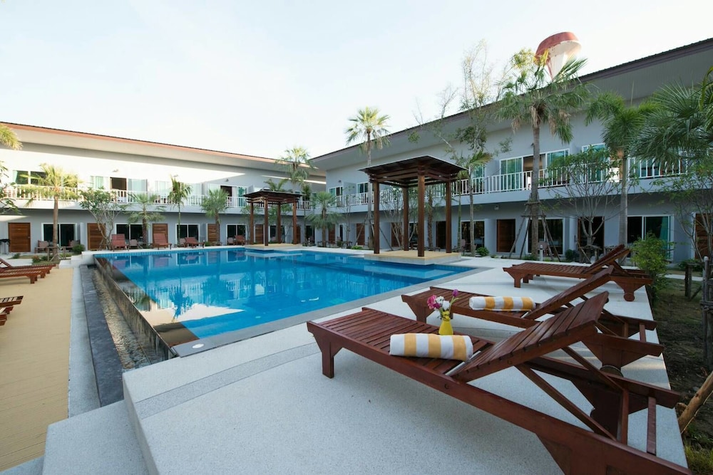 Bora Bora Villa Phuket 48/50