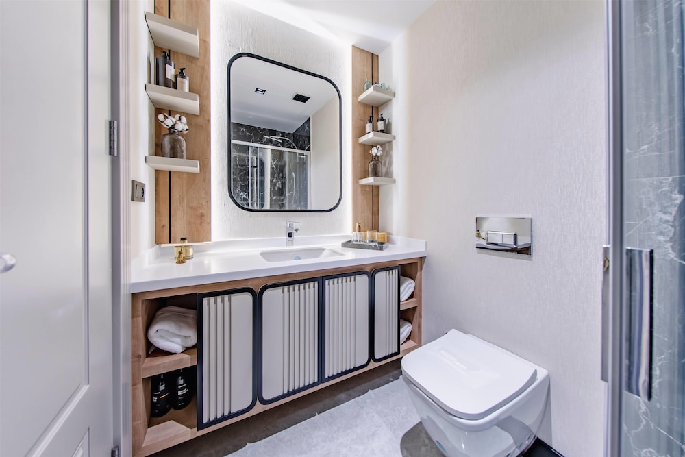 Ramada Residences by Wyndham Istanbul Haramidere 47/48
