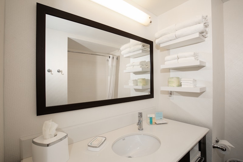 Hampton Inn Collinsville 62/62