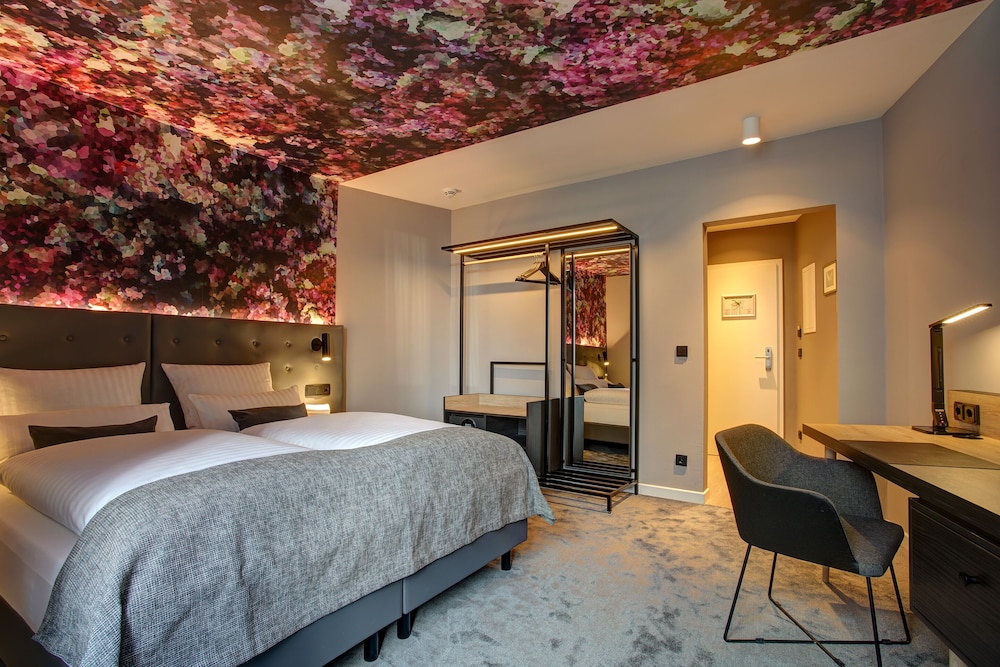 B&B HOTEL Hamburg-Hbf 13/49