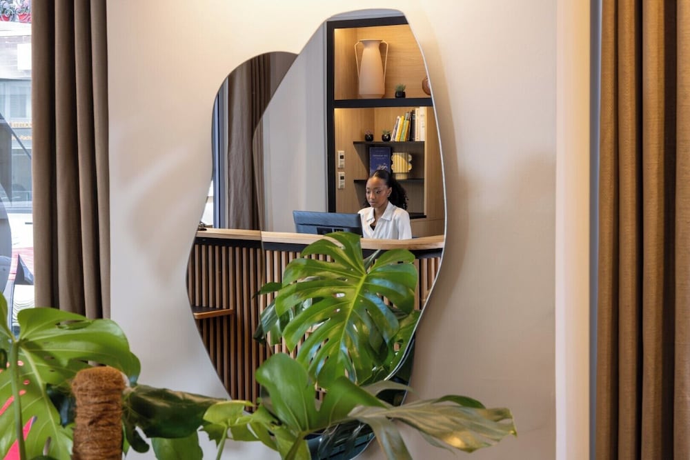 Le 46 Hotel 47/70