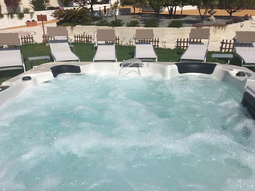 Hotel Bougainville 38/50