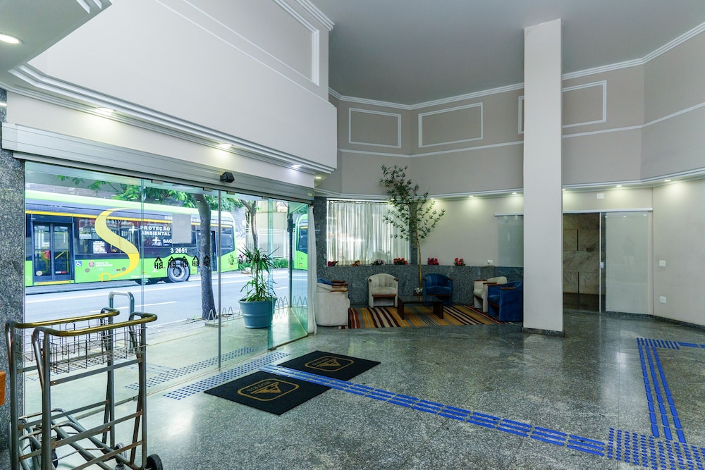 Hotel Augusta Boulevard 6/55