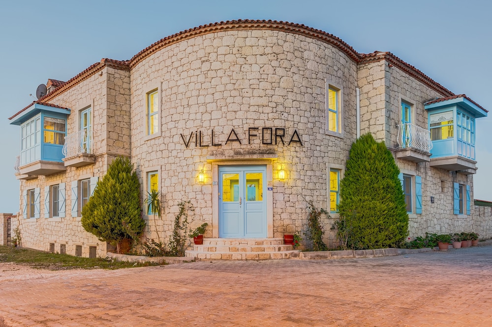 Villa Fora Hotel 42/48